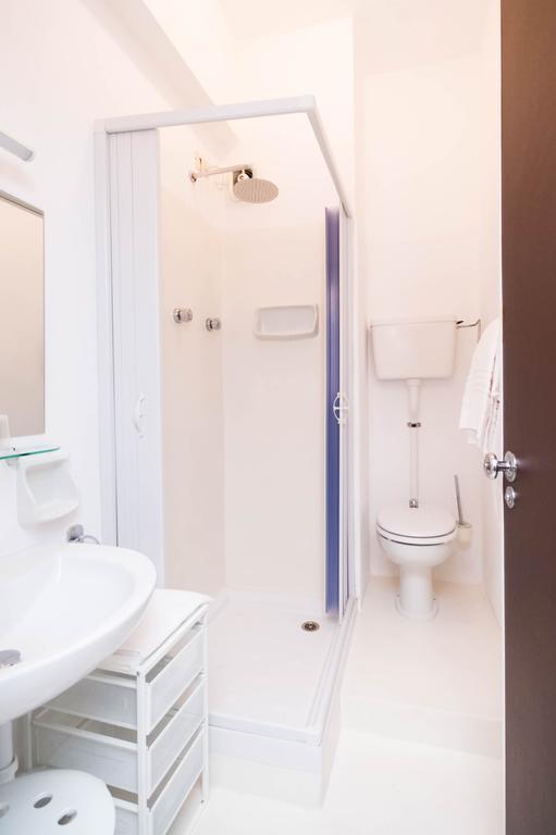 Hotel Giongo Споторно Экстерьер фото